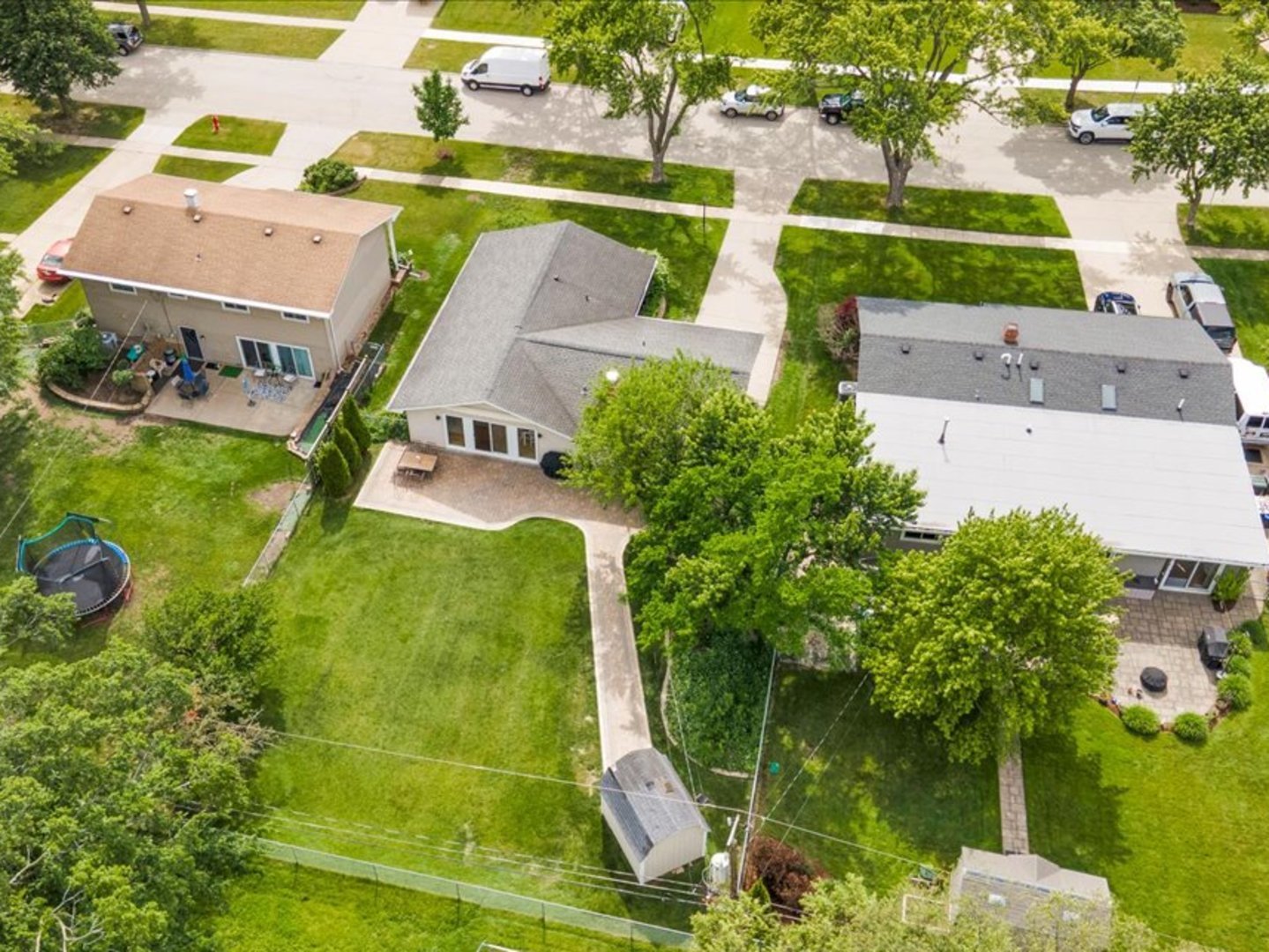 1755 Monticello Road, Hoffman Estates, IL 60169