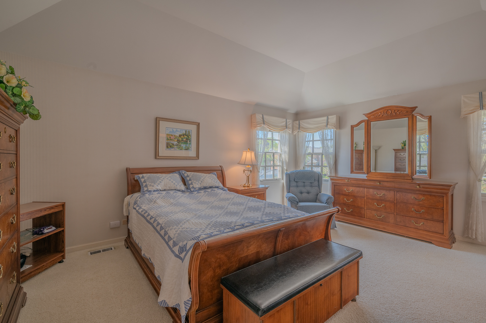 11256 W Alexandria Lane, Westchester, IL 60154