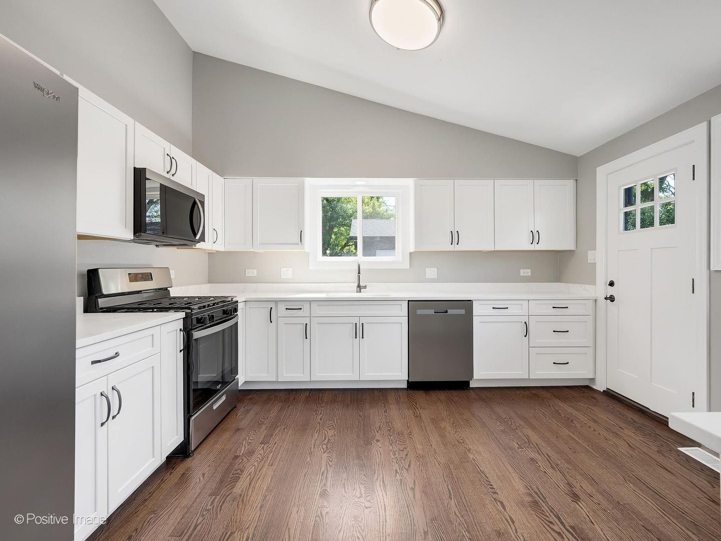 1N535 Park Boulevard, Glen Ellyn, IL 60137