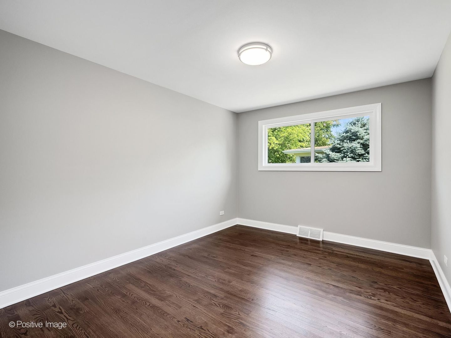 1N535 Park Boulevard, Glen Ellyn, IL 60137