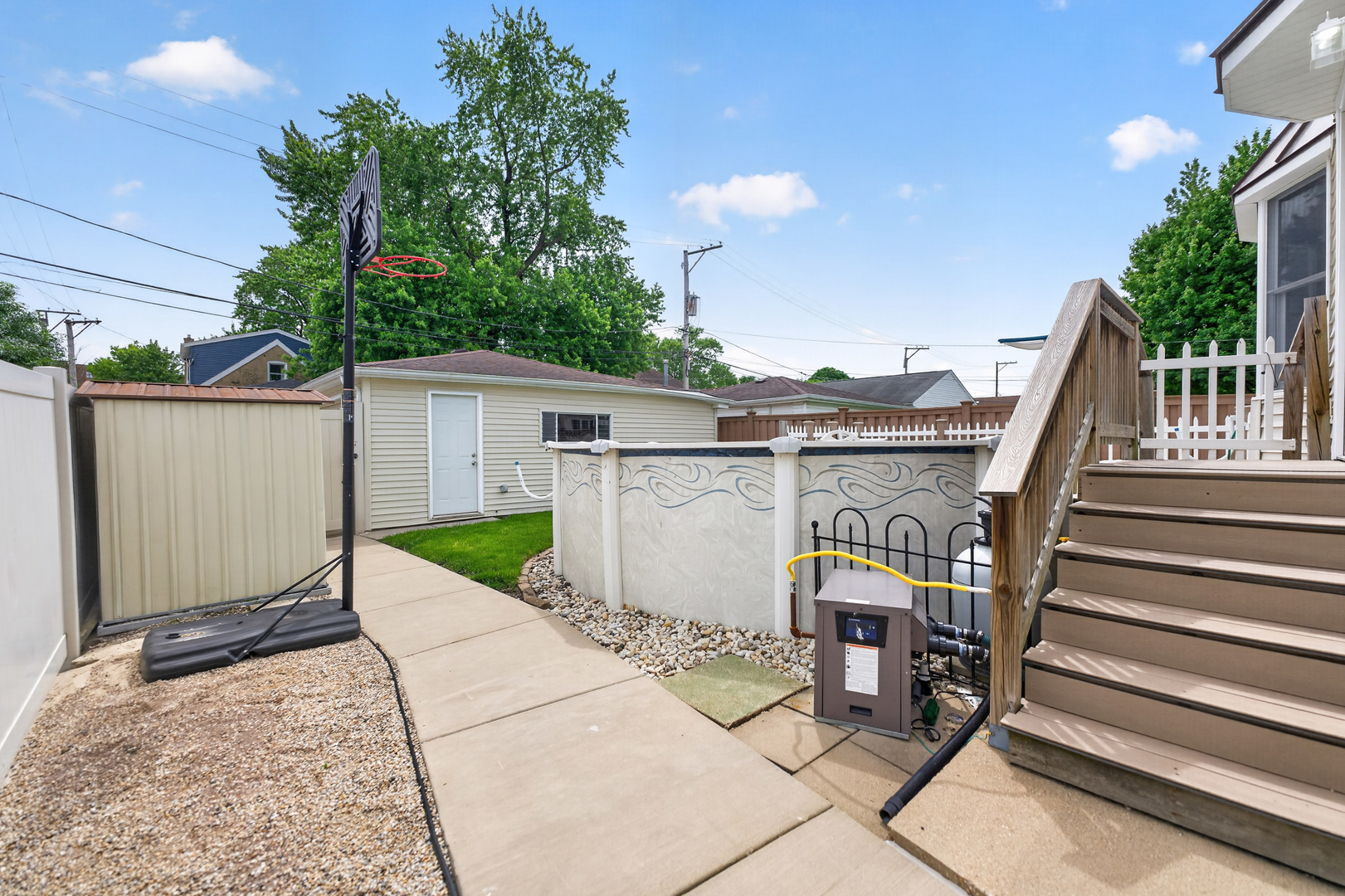 7317 W Myrtle Avenue, Chicago, IL 60631