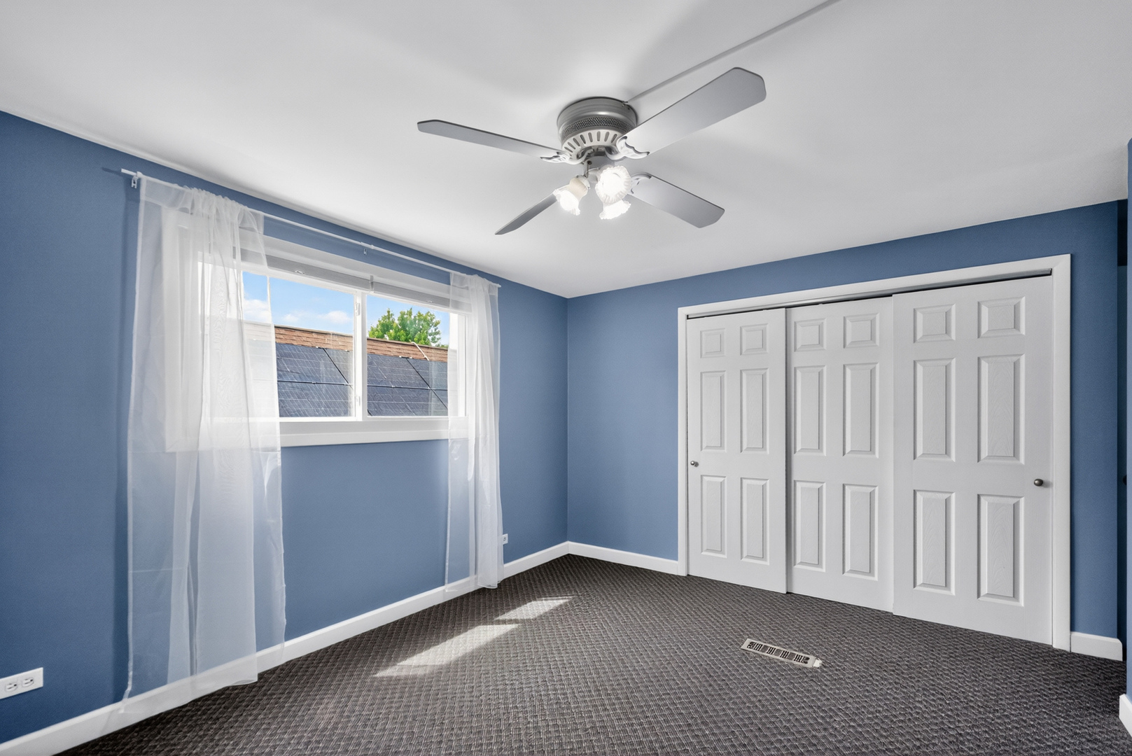 7317 W Myrtle Avenue, Chicago, IL 60631