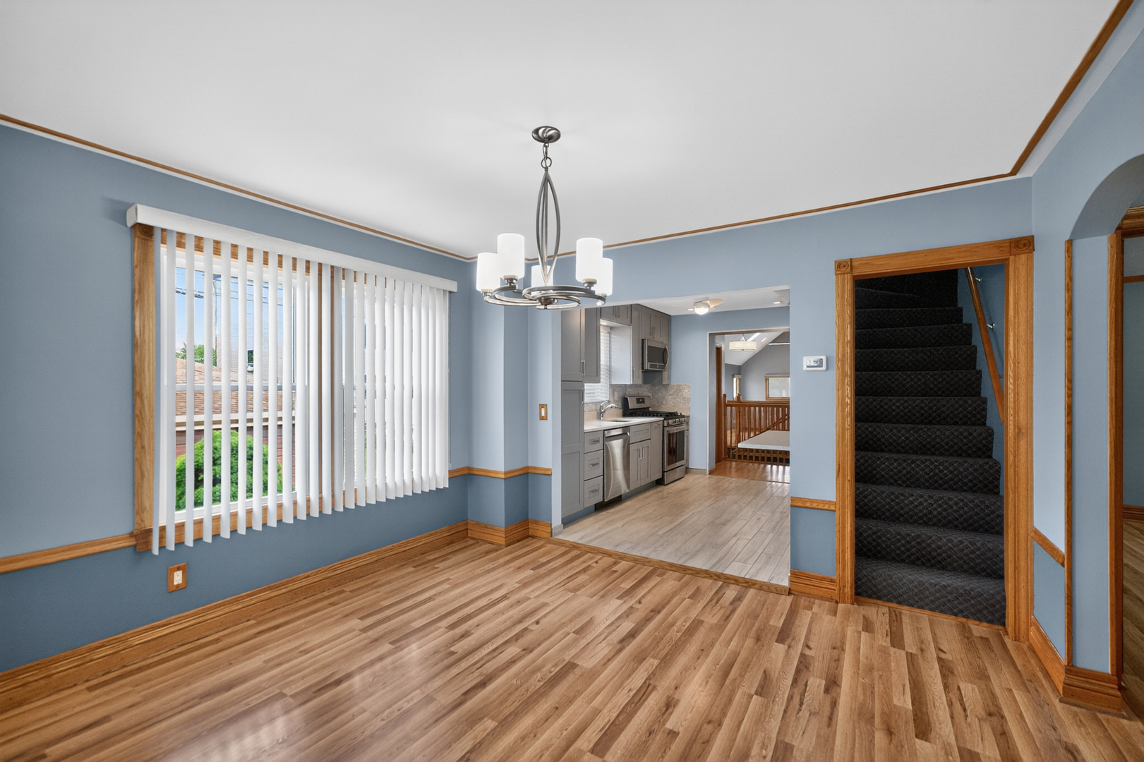 7317 W Myrtle Avenue, Chicago, IL 60631