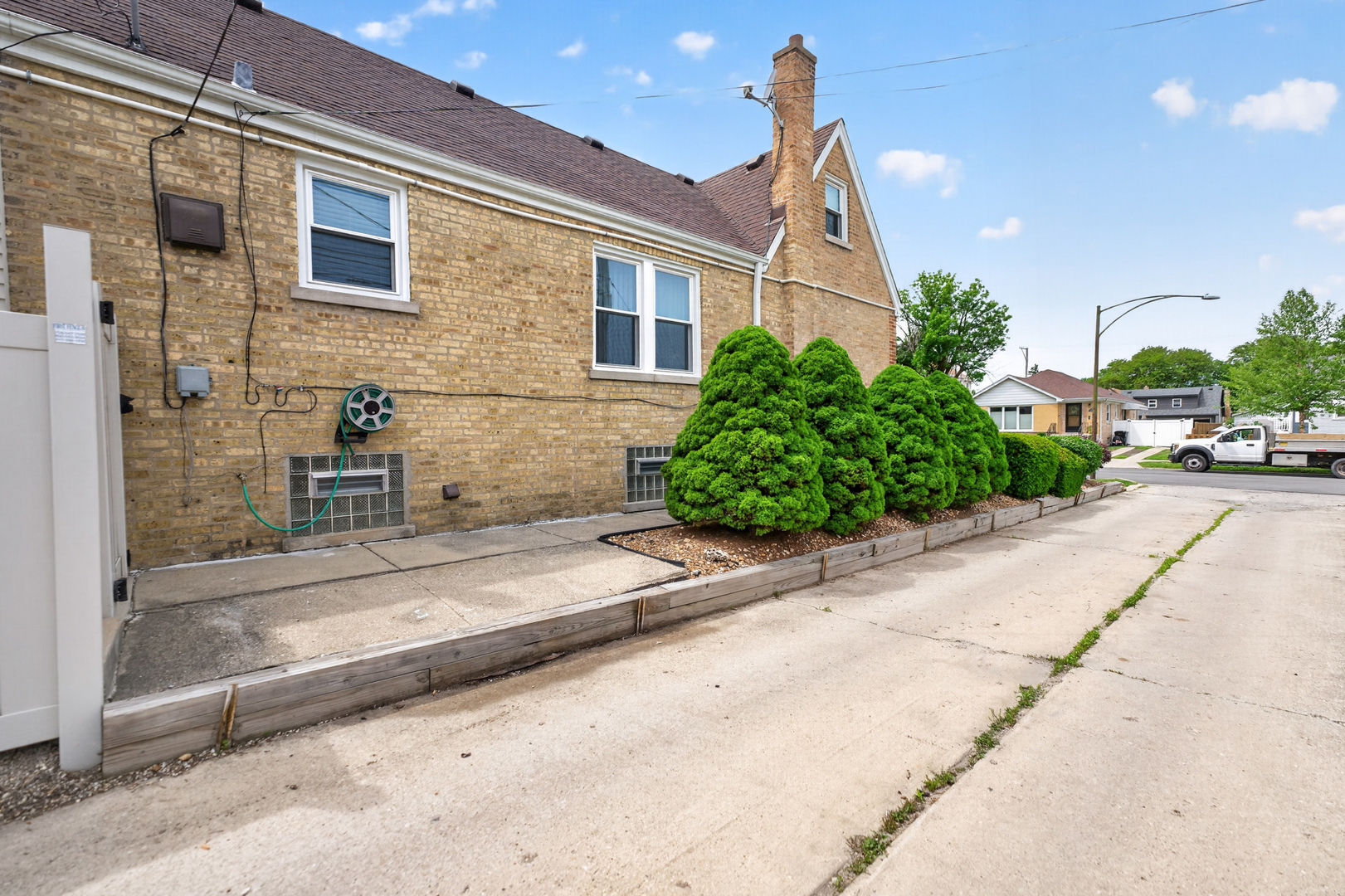 7317 W Myrtle Avenue, Chicago, IL 60631