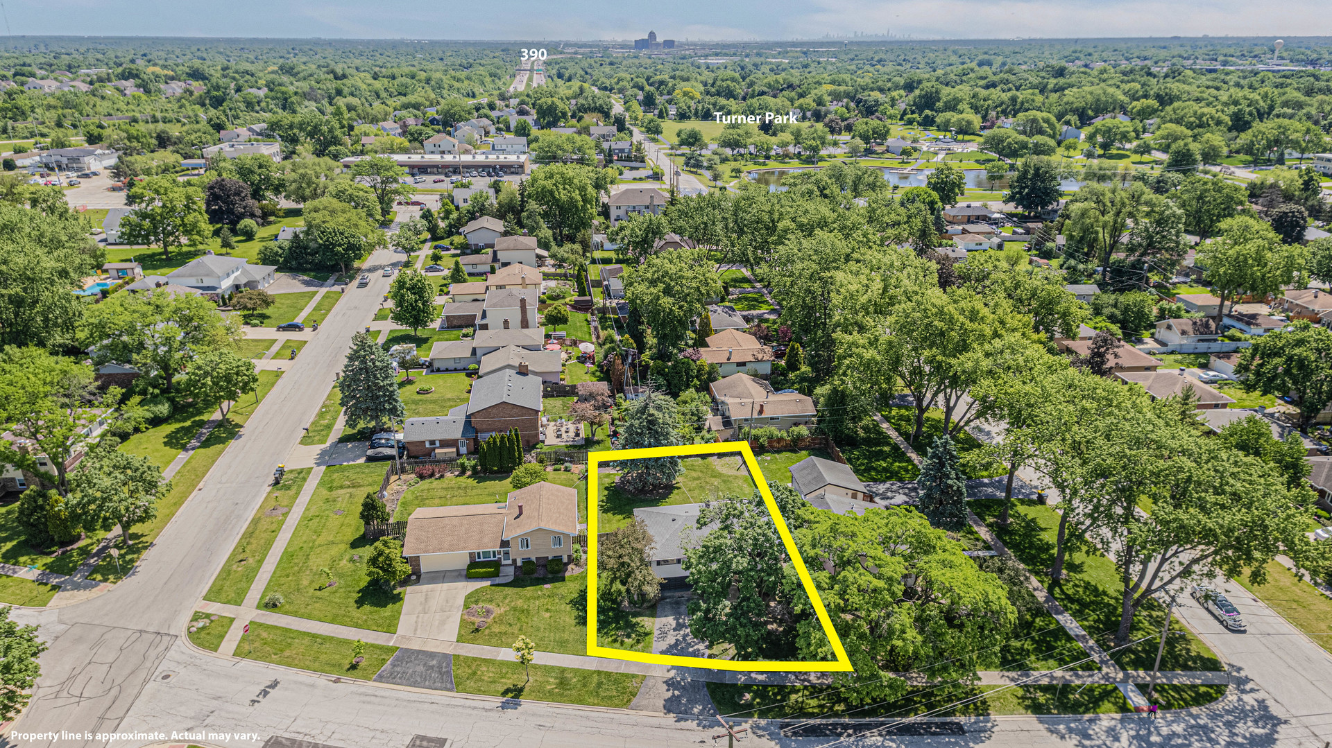 409 Marion Street, Roselle, IL 60172
