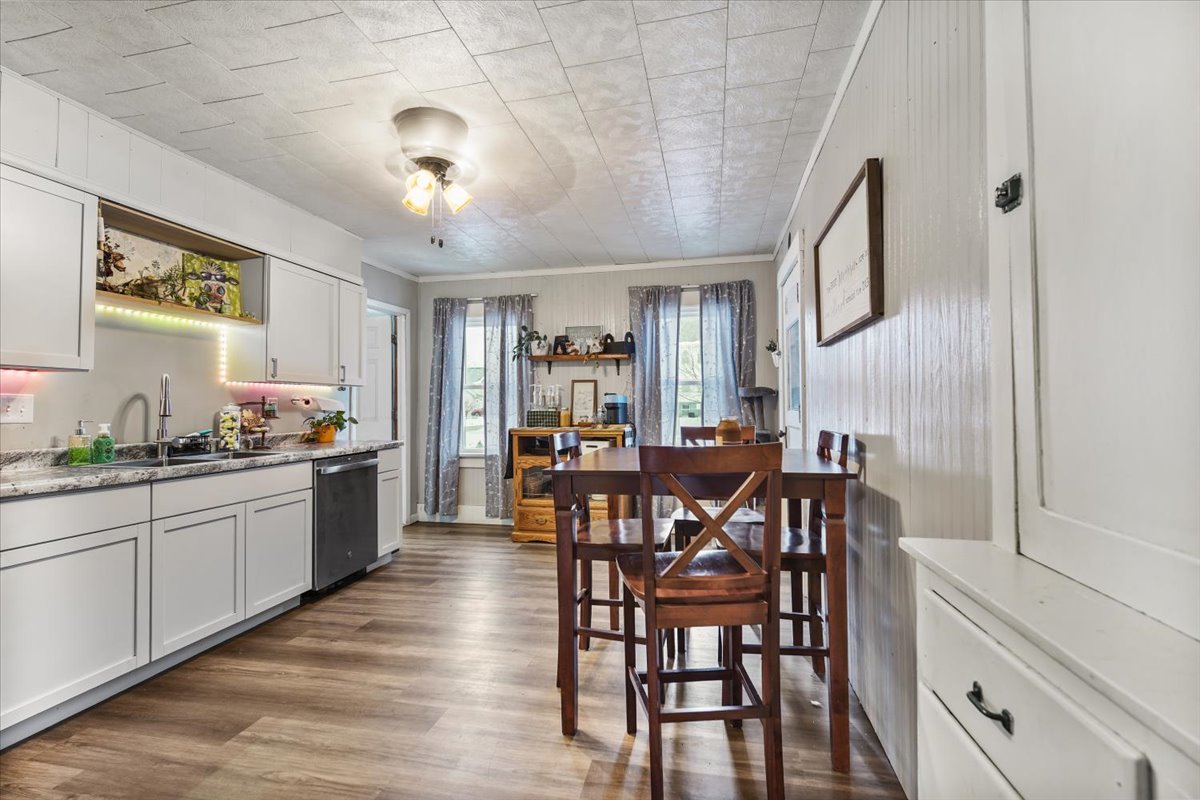 112 N Jefferson Street, Flanagan, IL 61740