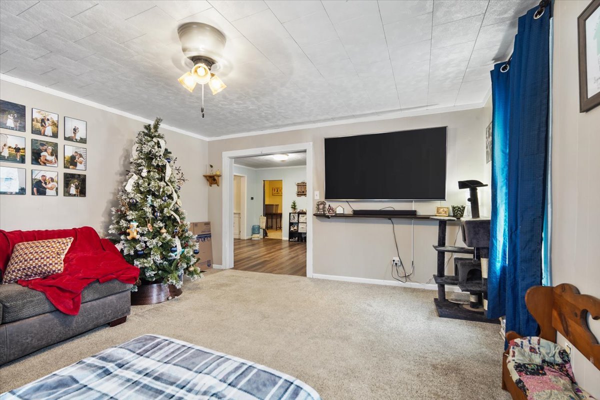 112 N Jefferson Street, Flanagan, IL 61740