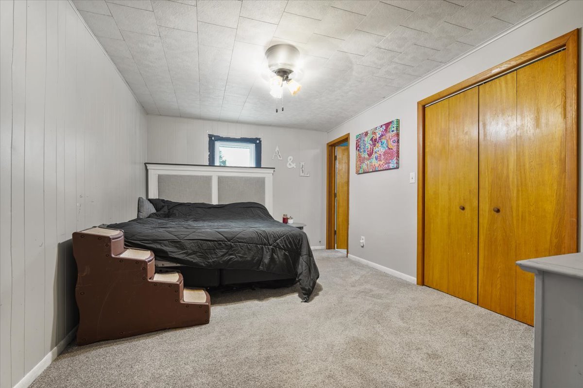 112 N Jefferson Street, Flanagan, IL 61740