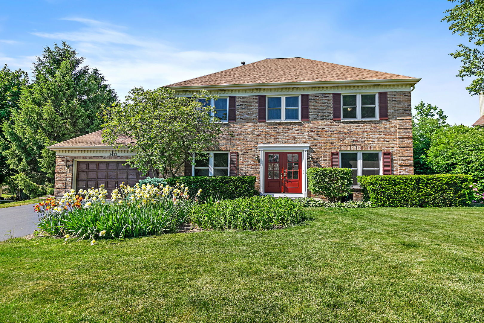 2433 Smalley Court, West Dundee, IL 60118