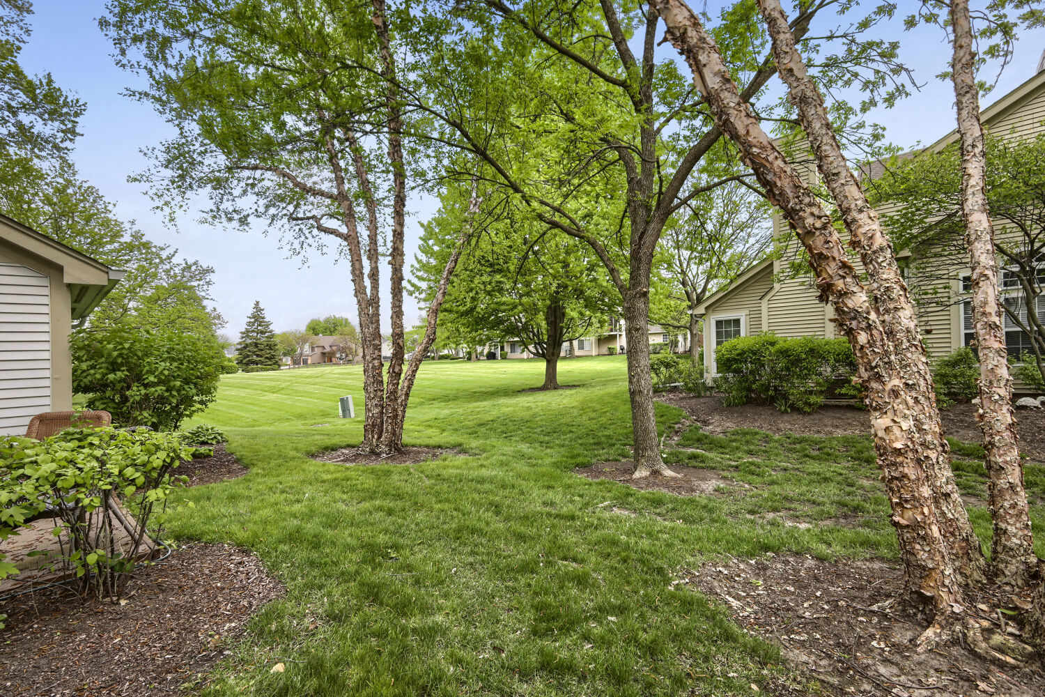 1619 Camberley Court #2, Bartlett, IL 60103