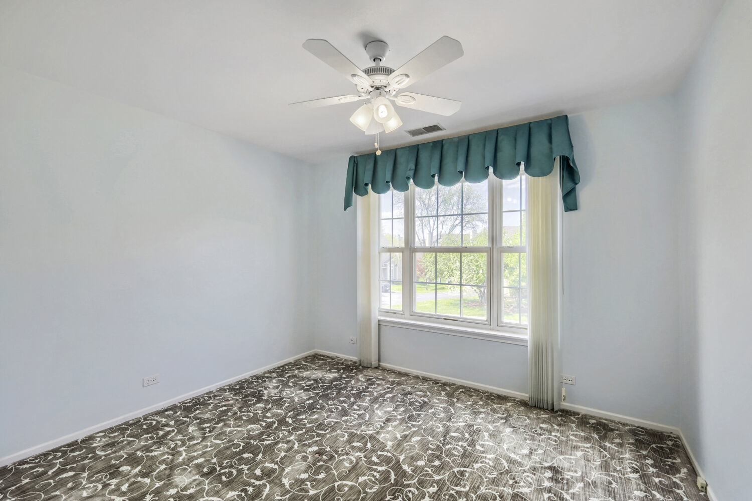 1619 Camberley Court #2, Bartlett, IL 60103