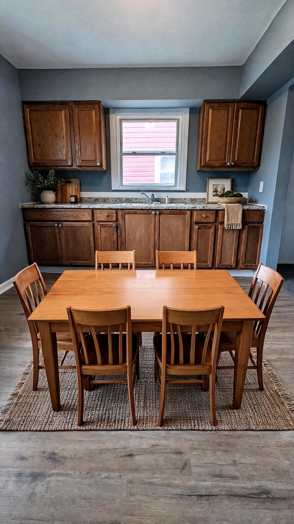 14136 S Hoxie Avenue, Burnham, IL 60633