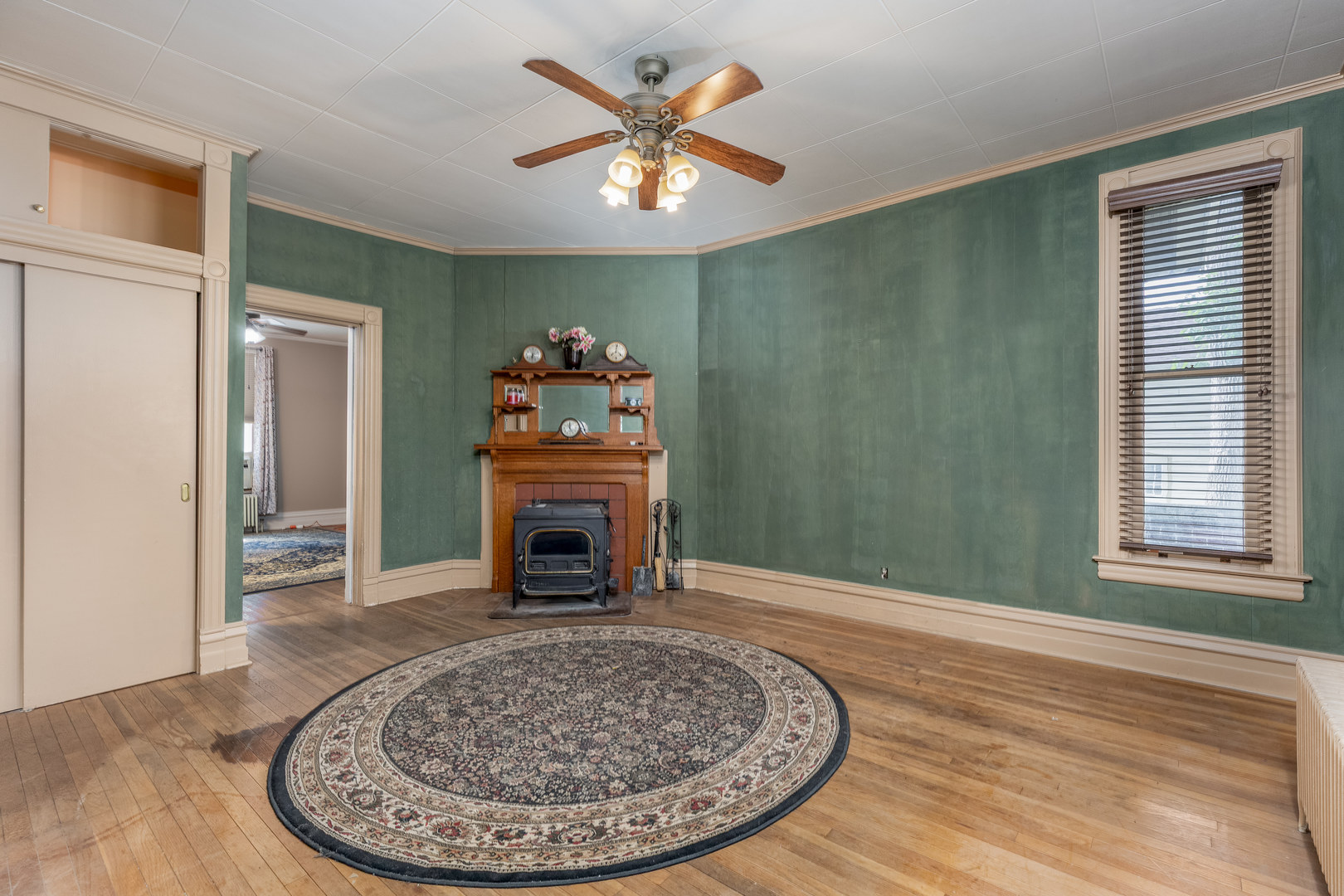 401 E Prospect Avenue, Ottawa, IL 61350