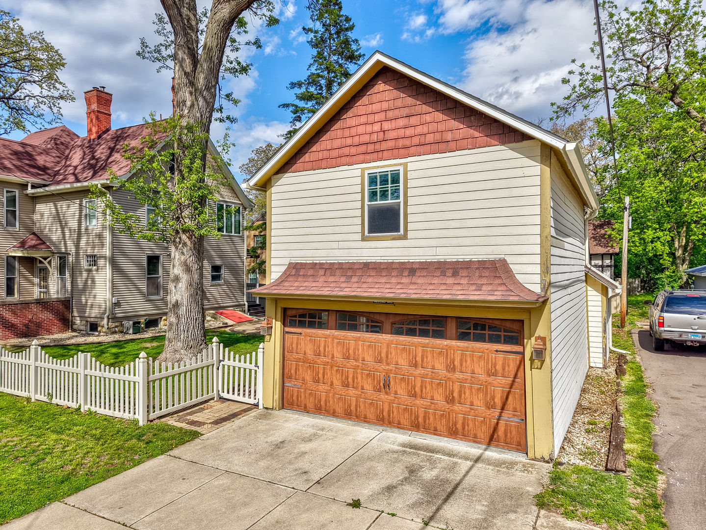 401 E Prospect Avenue, Ottawa, IL 61350