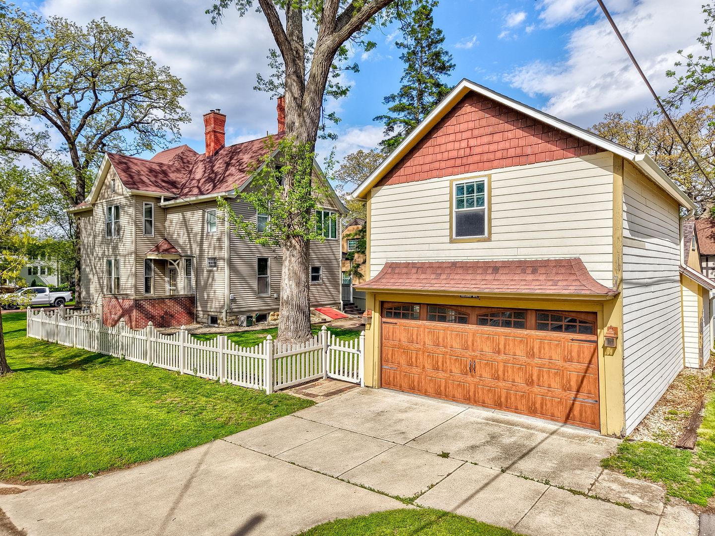 401 E Prospect Avenue, Ottawa, IL 61350
