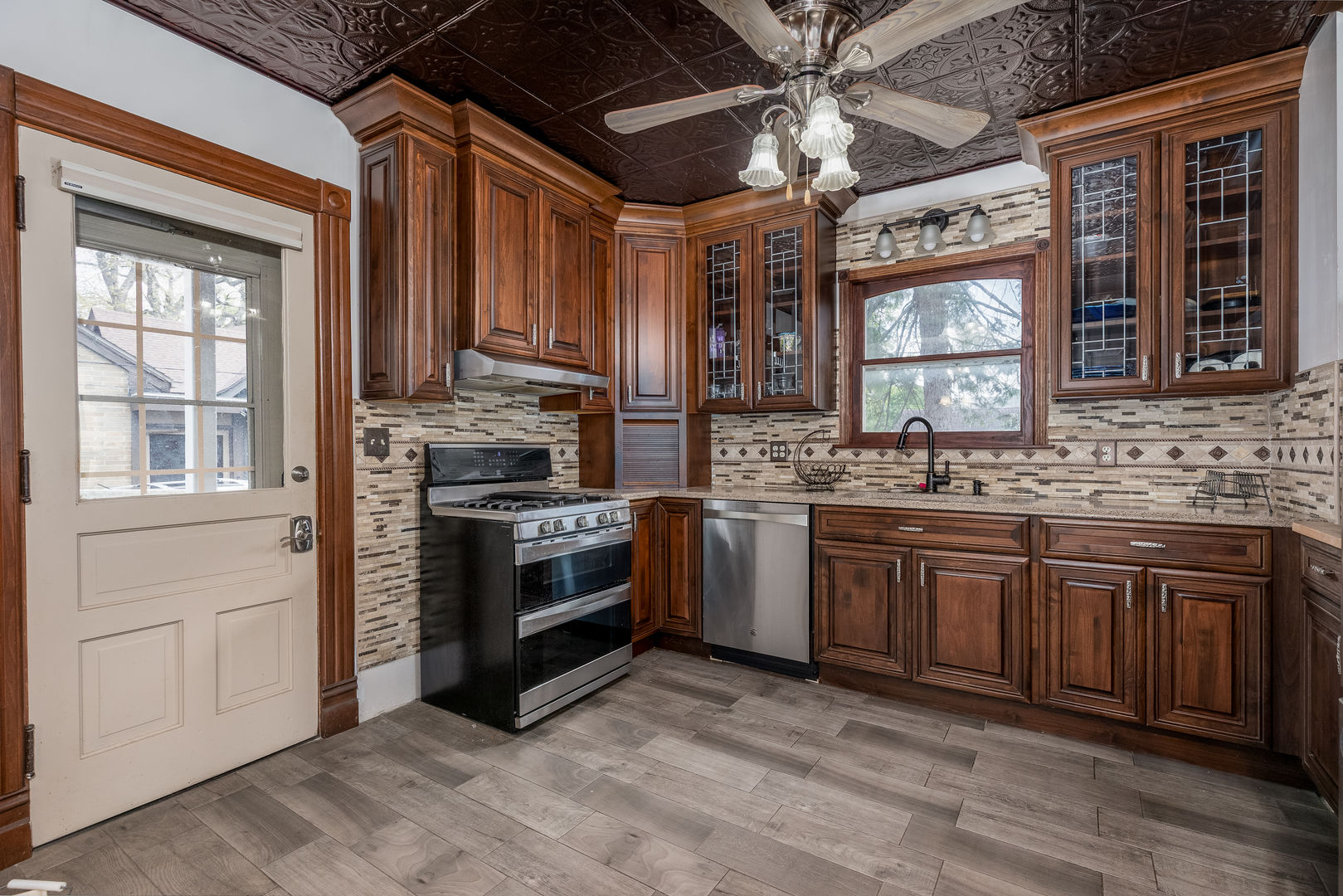 401 E Prospect Avenue, Ottawa, IL 61350