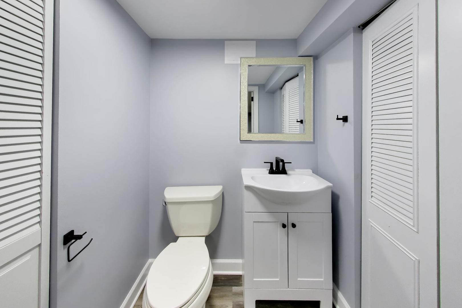 16w250 93rd Place, Burr Ridge, IL 60527