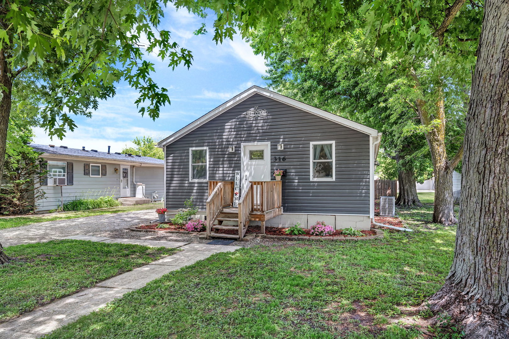 316 W James Street, Dwight, IL 60420