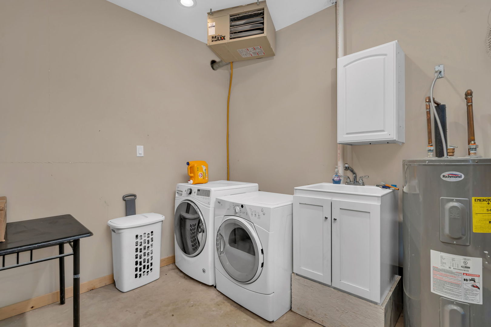 316 W James Street, Dwight, IL 60420