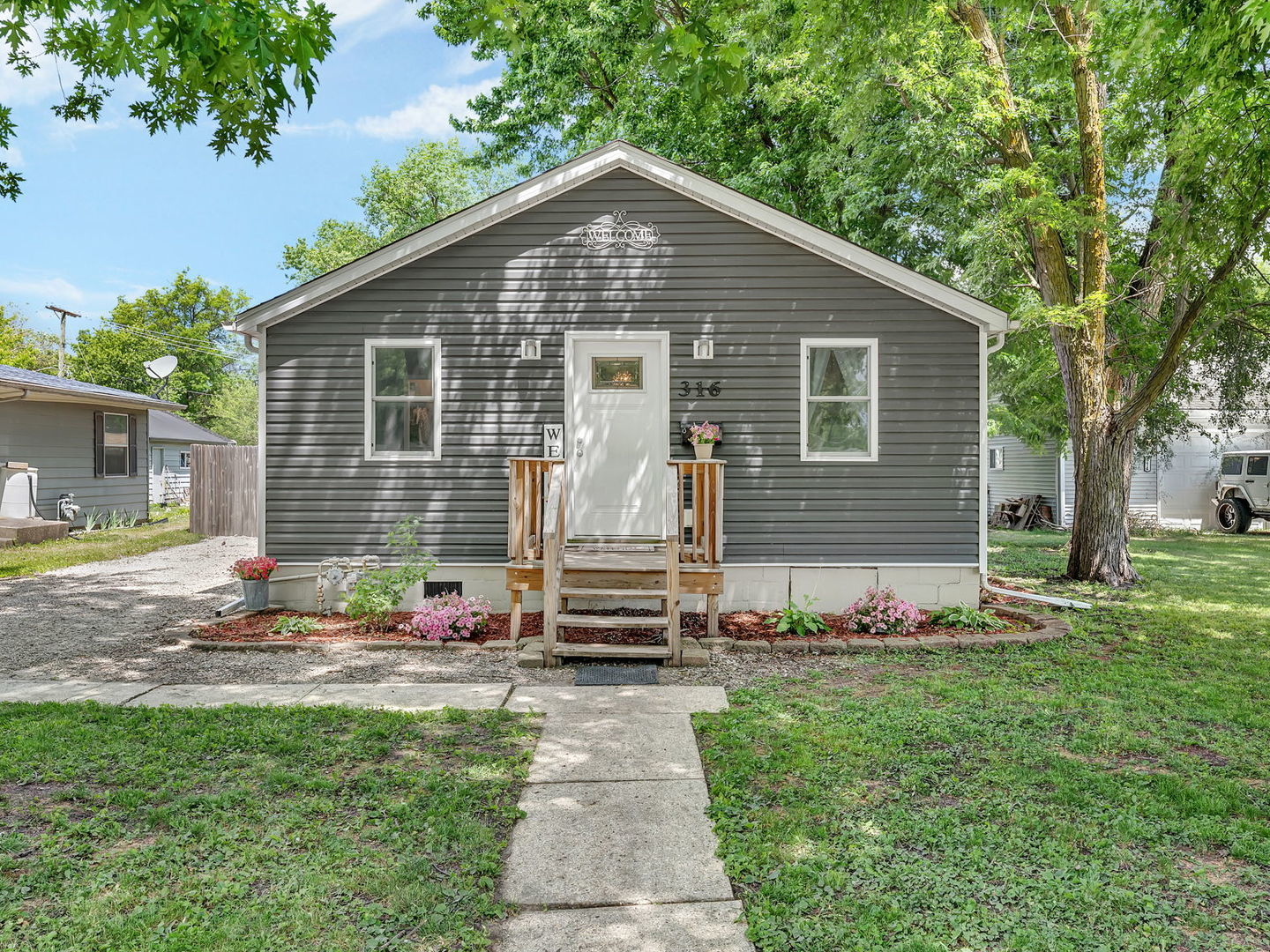 316 W James Street, Dwight, IL 60420