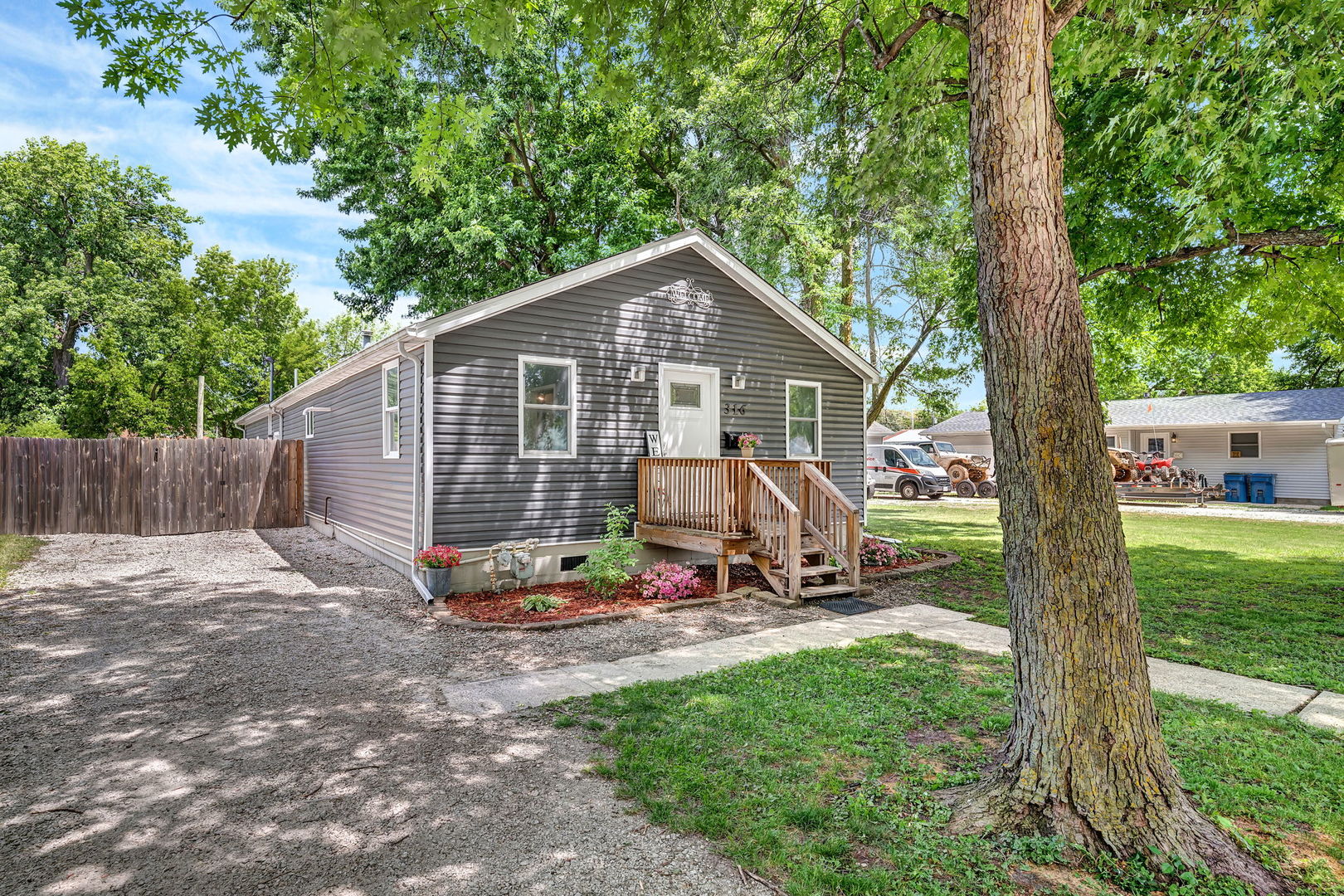 316 W James Street, Dwight, IL 60420