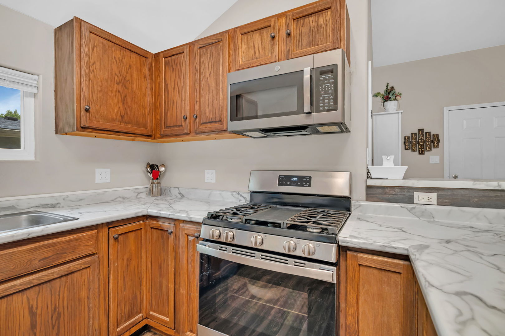 316 W James Street, Dwight, IL 60420