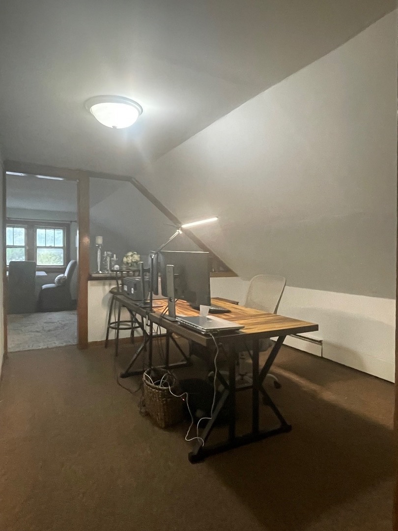 1105 W Touhy Avenue #2, Park Ridge, IL 60068