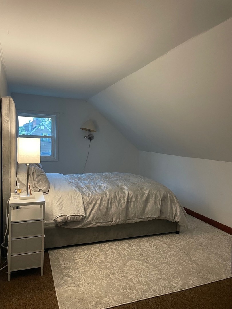 1105 W Touhy Avenue #2, Park Ridge, IL 60068