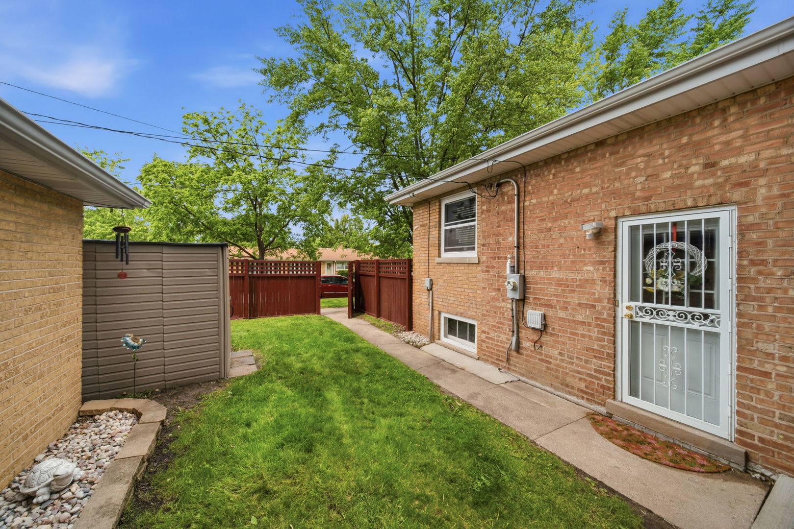 17904 Arcadia Avenue, Lansing, IL 60438
