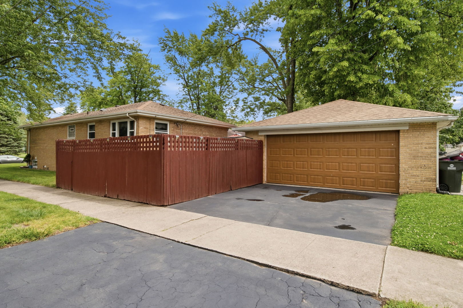17904 Arcadia Avenue, Lansing, IL 60438