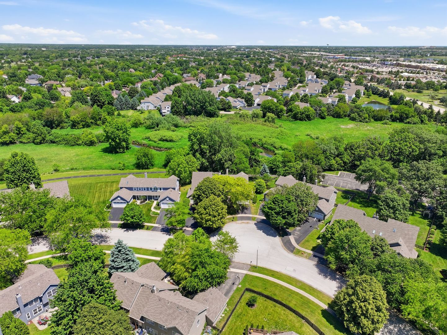 546 Tewksbury Circle, Oswego, IL 60543