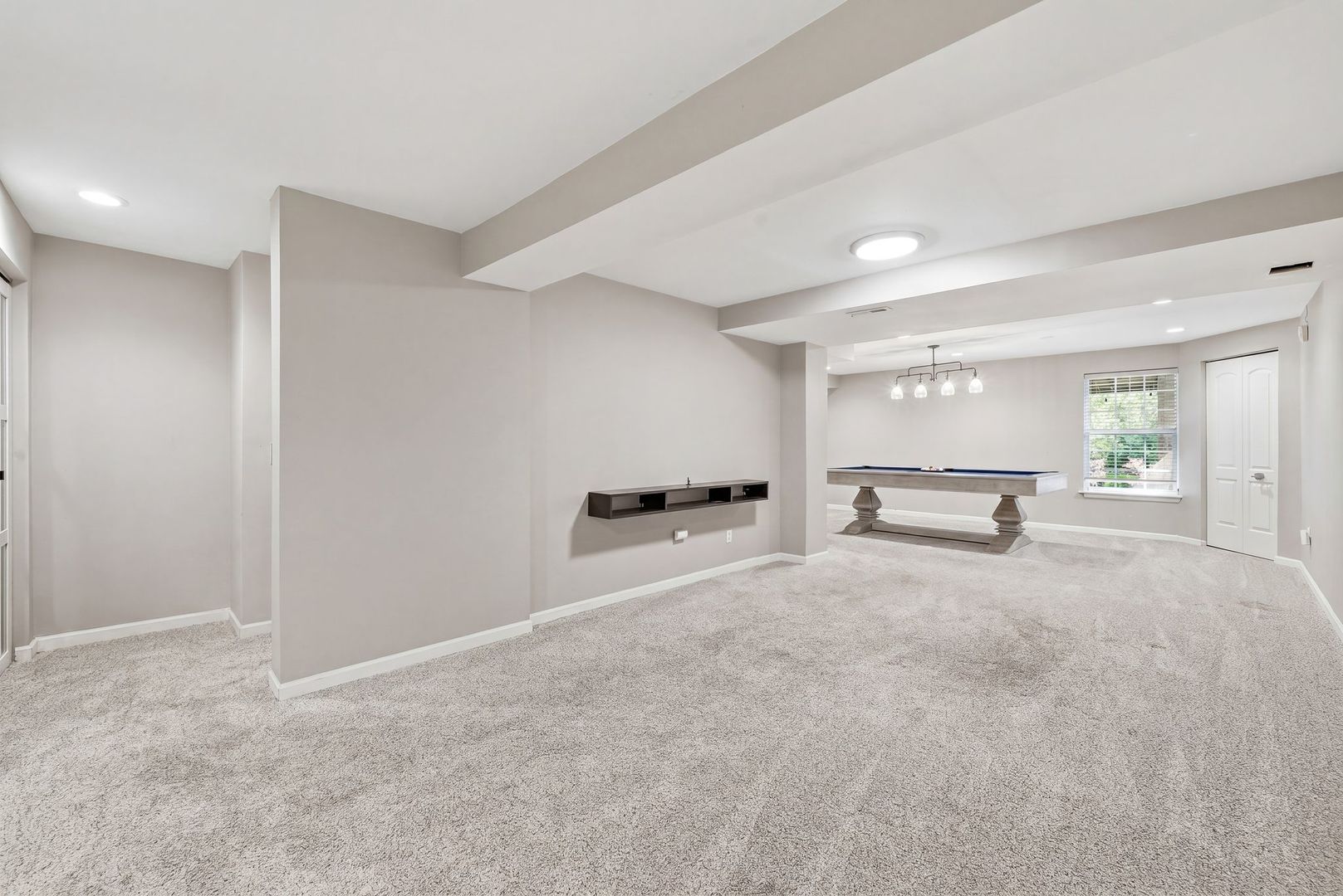 546 Tewksbury Circle, Oswego, IL 60543