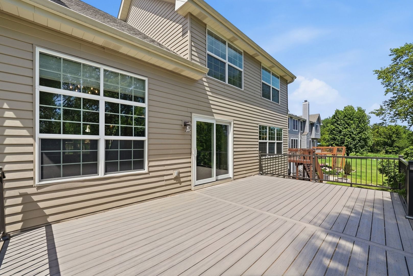 546 Tewksbury Circle, Oswego, IL 60543
