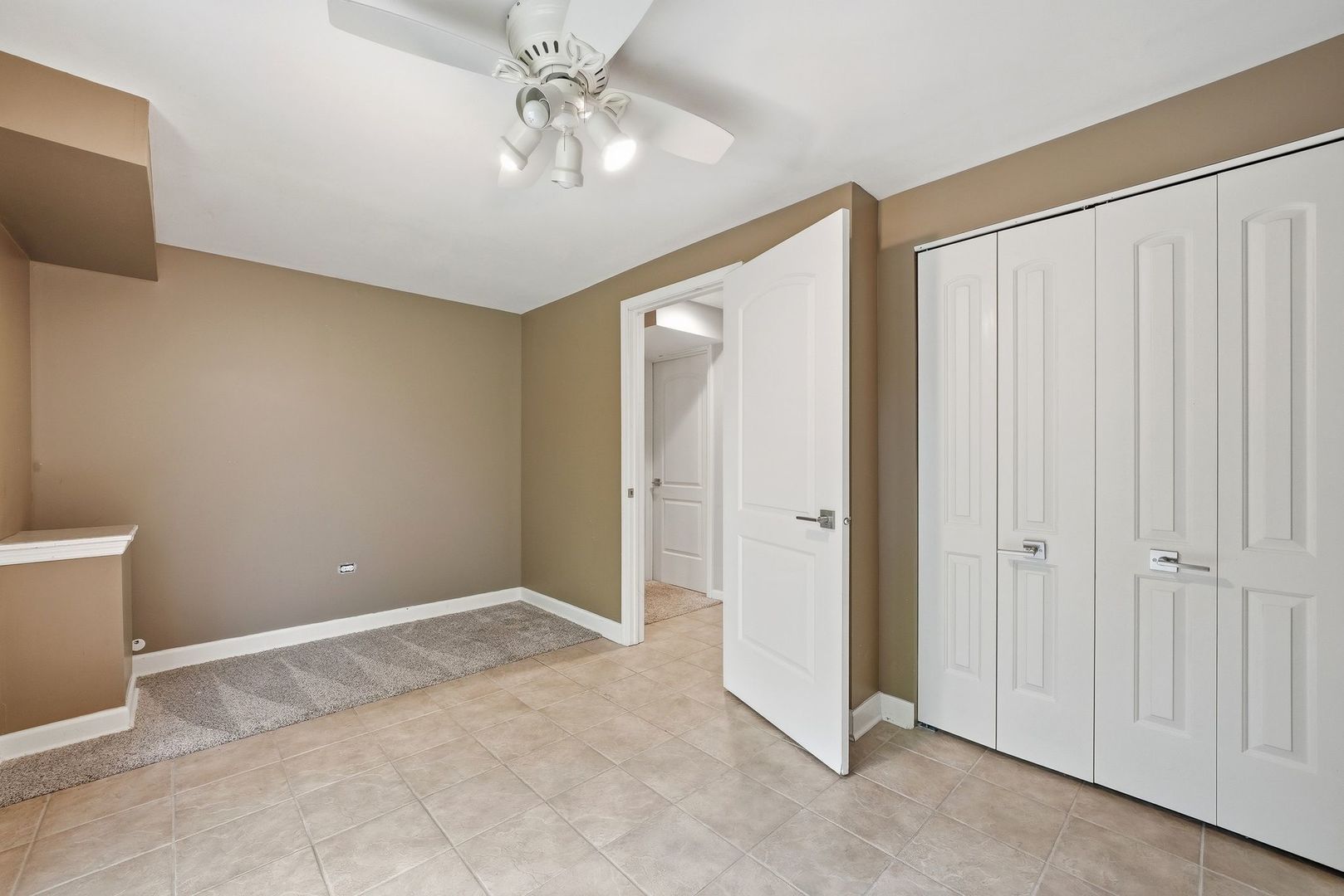 546 Tewksbury Circle, Oswego, IL 60543