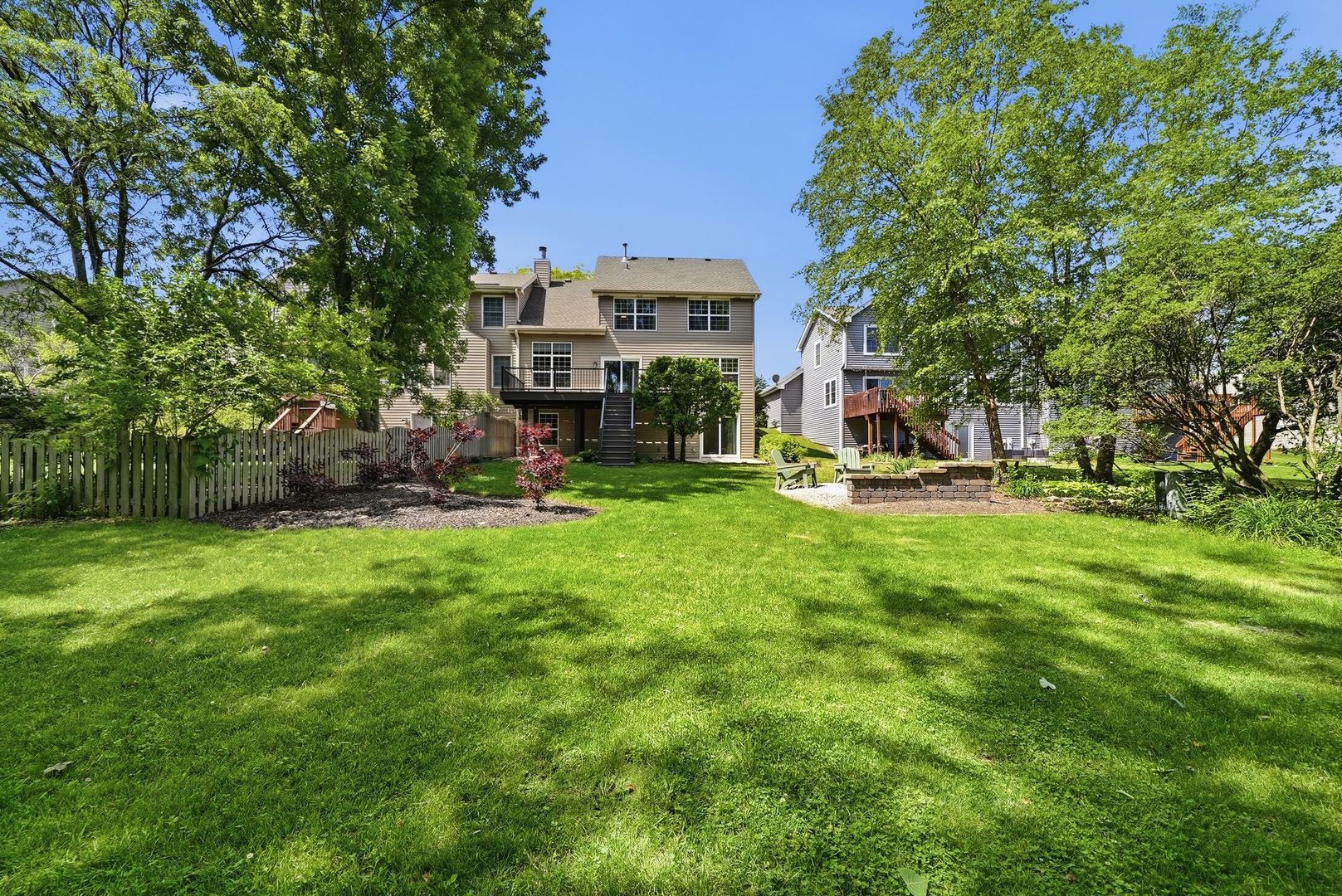 546 Tewksbury Circle, Oswego, IL 60543