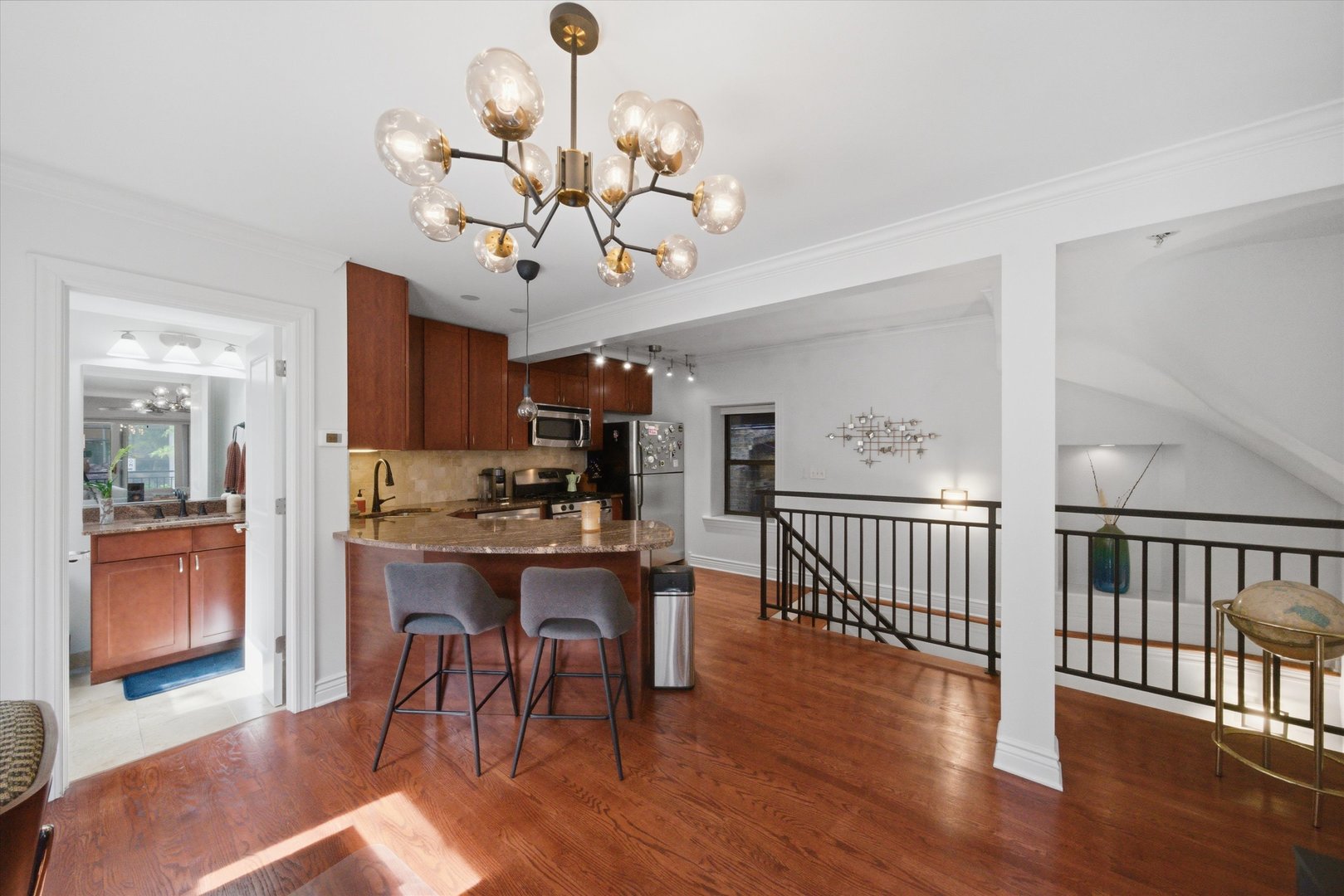 2013 W Crystal Street #1F, Chicago, IL 60622