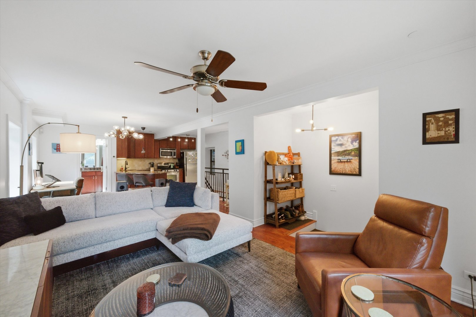 2013 W Crystal Street #1F, Chicago, IL 60622