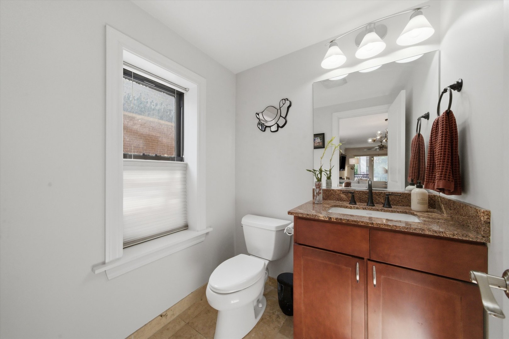 2013 W Crystal Street #1F, Chicago, IL 60622