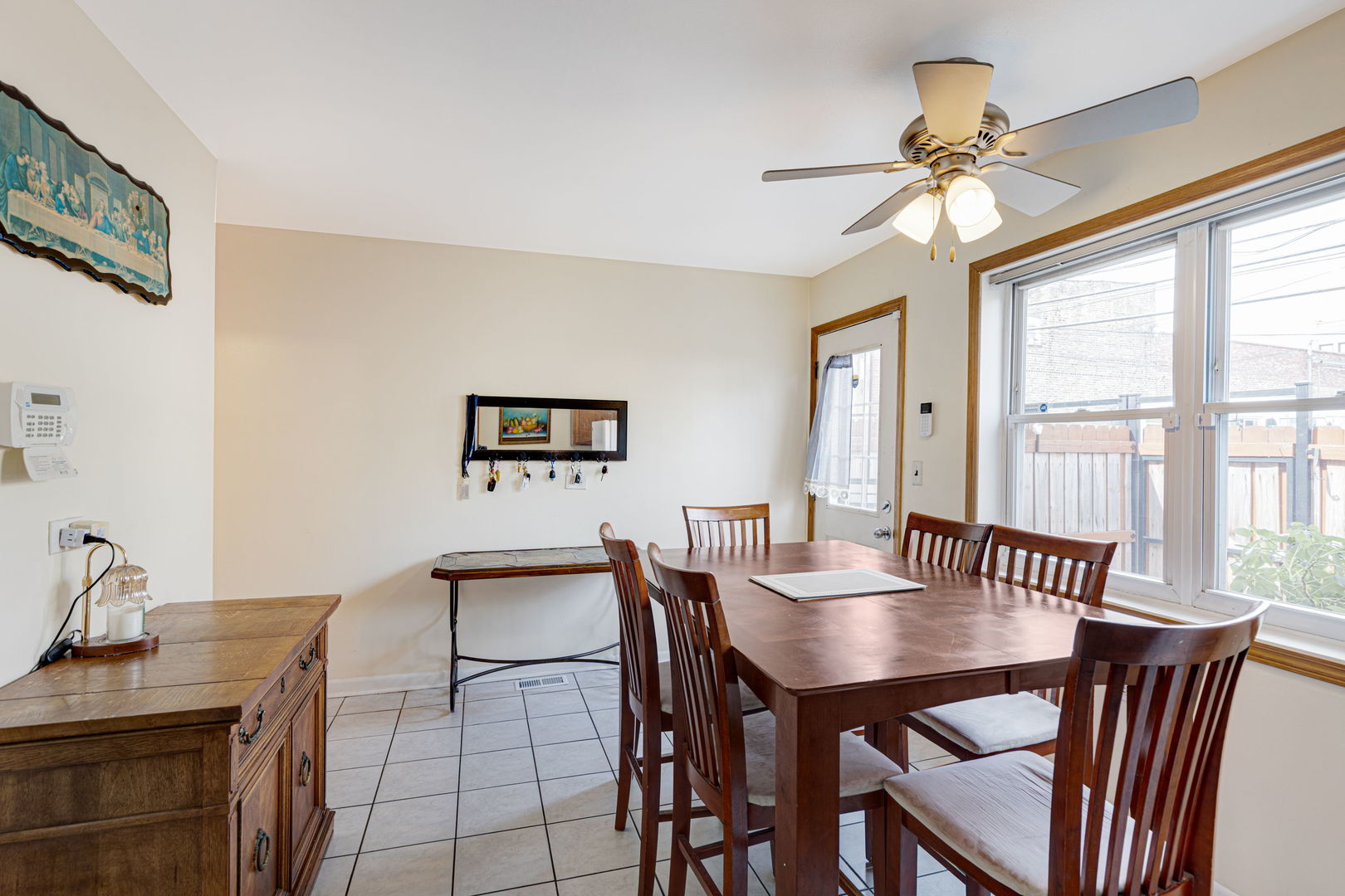 1727 W Estes Avenue #C, Chicago, IL 60626
