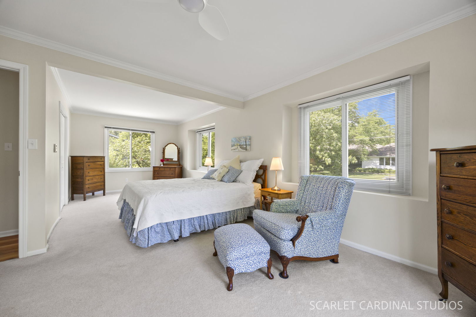 N385 Silverleaf Boulevard, Wheaton, IL 60187