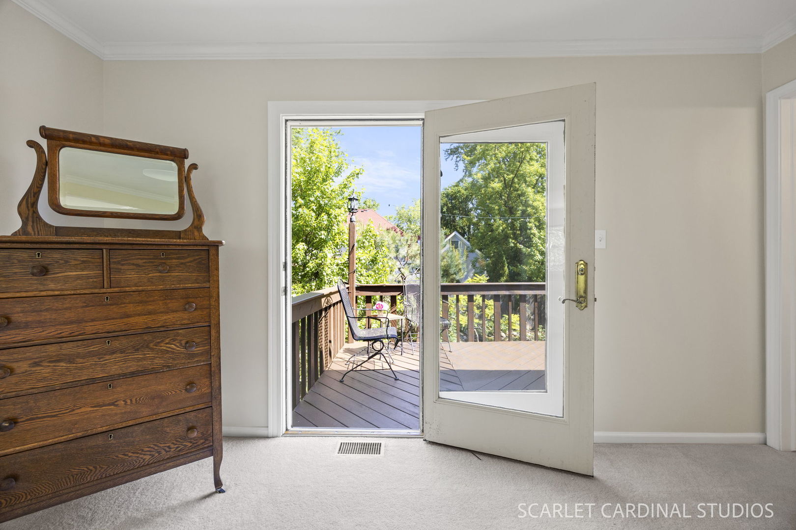 N385 Silverleaf Boulevard, Wheaton, IL 60187