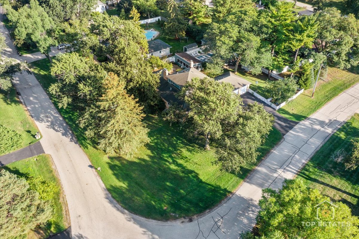 2 Marberry Drive, Prospect Heights, IL 60070