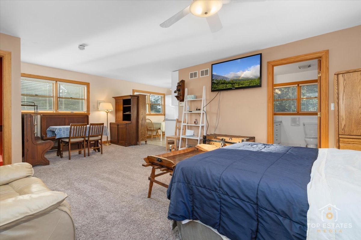2 Marberry Drive, Prospect Heights, IL 60070