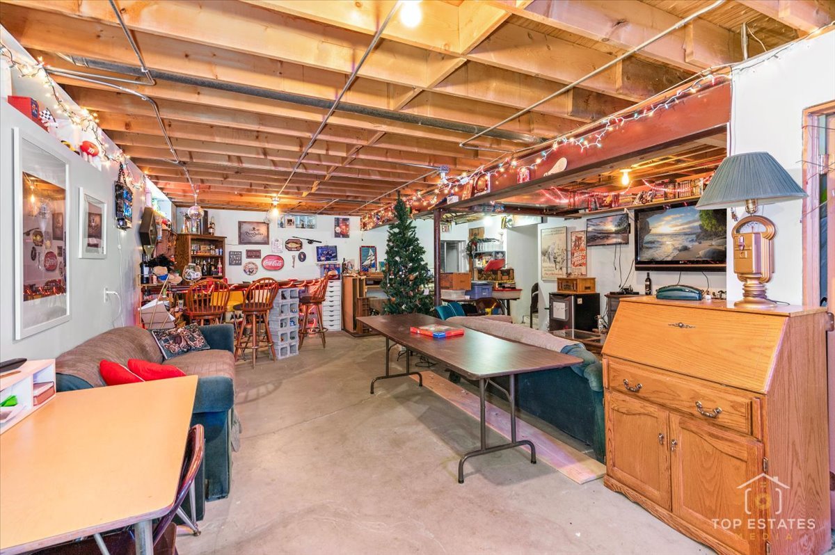 2 Marberry Drive, Prospect Heights, IL 60070