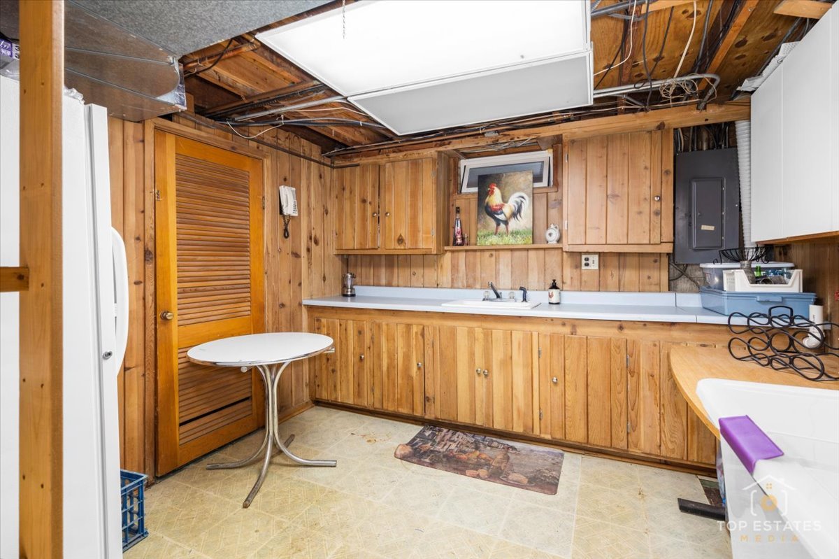 2 Marberry Drive, Prospect Heights, IL 60070