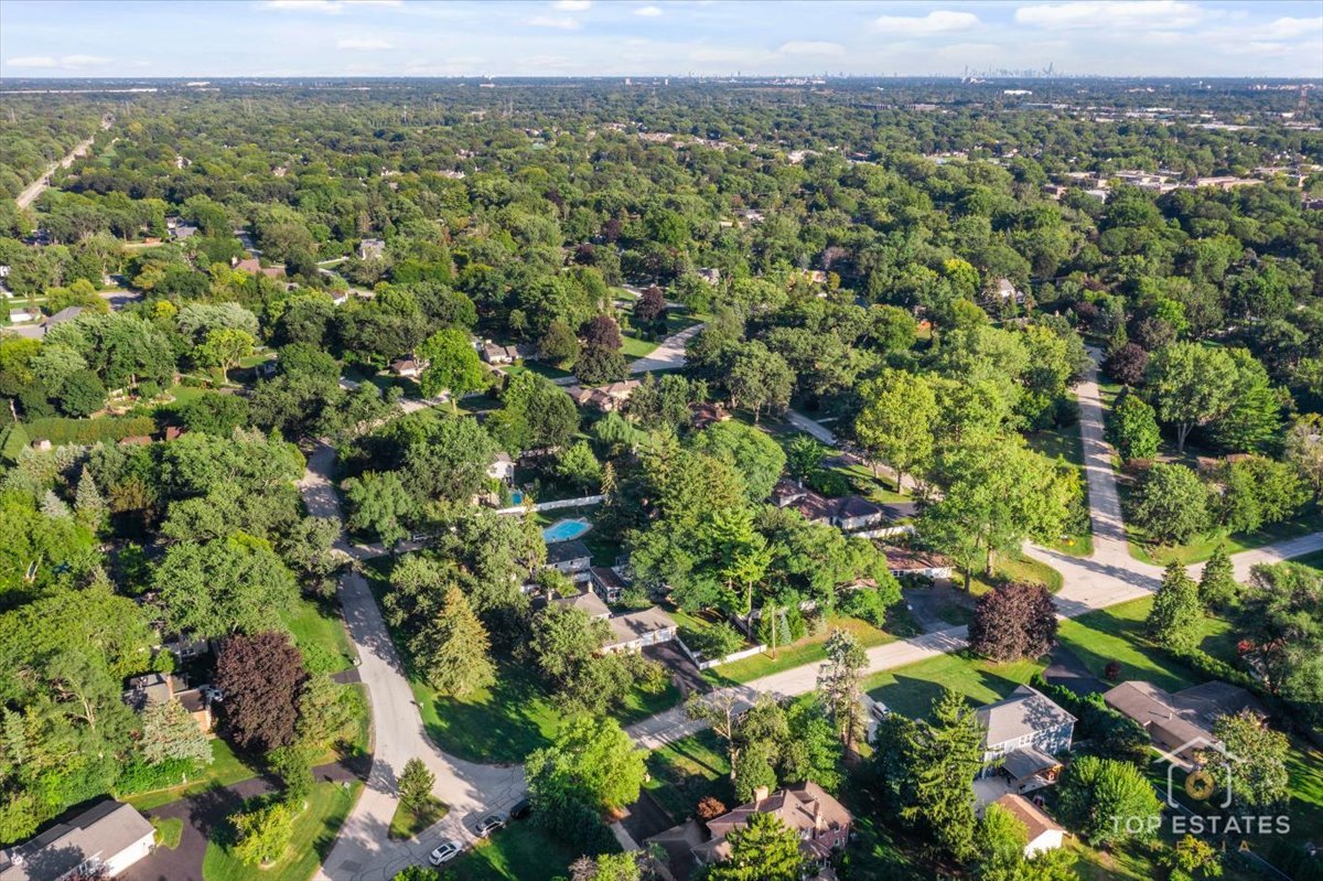 2 Marberry Drive, Prospect Heights, IL 60070