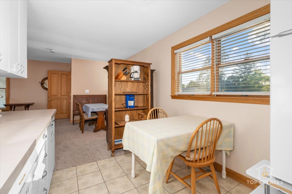 2 Marberry Drive, Prospect Heights, IL 60070