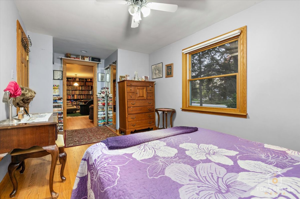 2 Marberry Drive, Prospect Heights, IL 60070