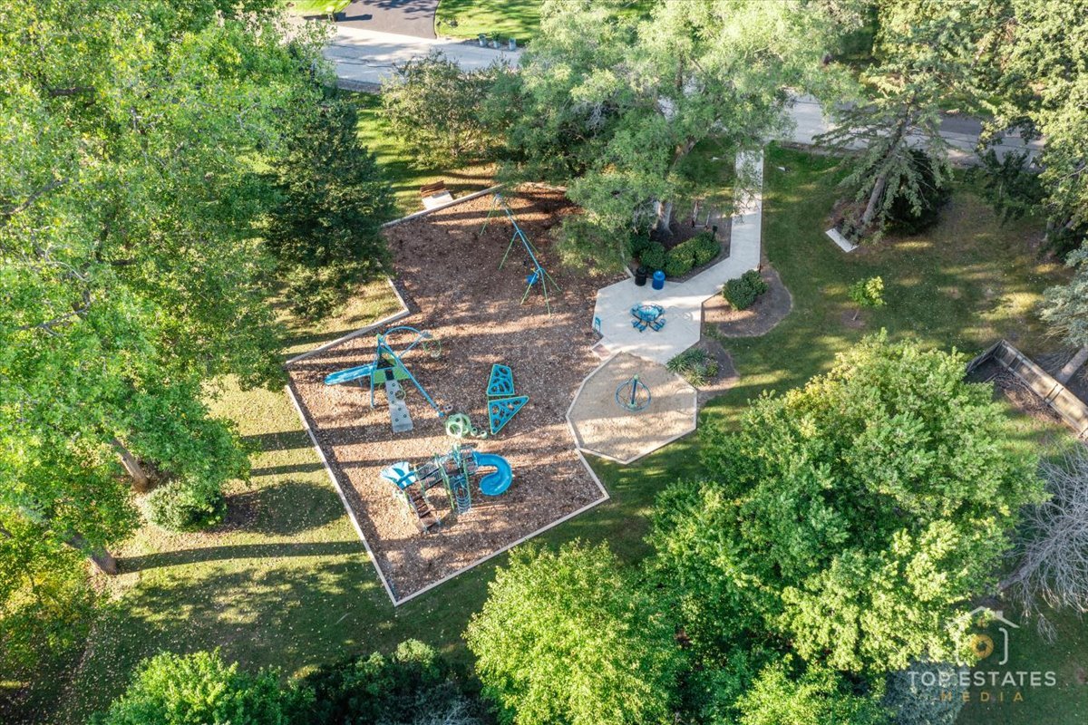 2 Marberry Drive, Prospect Heights, IL 60070
