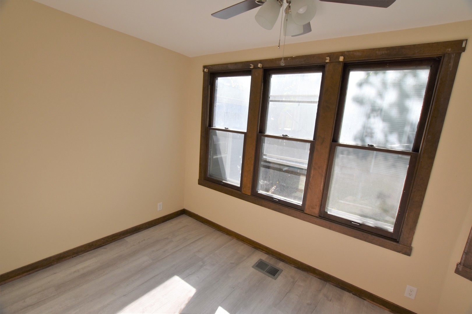 451 Marion Avenue #1, Aurora, IL 60505